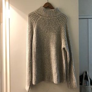 Oatmeal cableknit sweater